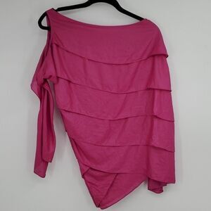 ❣️BCBGMAXAZRIA pink flair layered one sleeve blouse